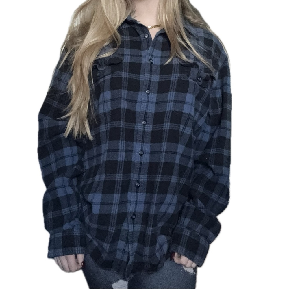 ❤️‍🔥3/$10 Or FREE BUNDLE ITEM✨ Sonoma Blue and Black Plaid Button-Up Shirt XL